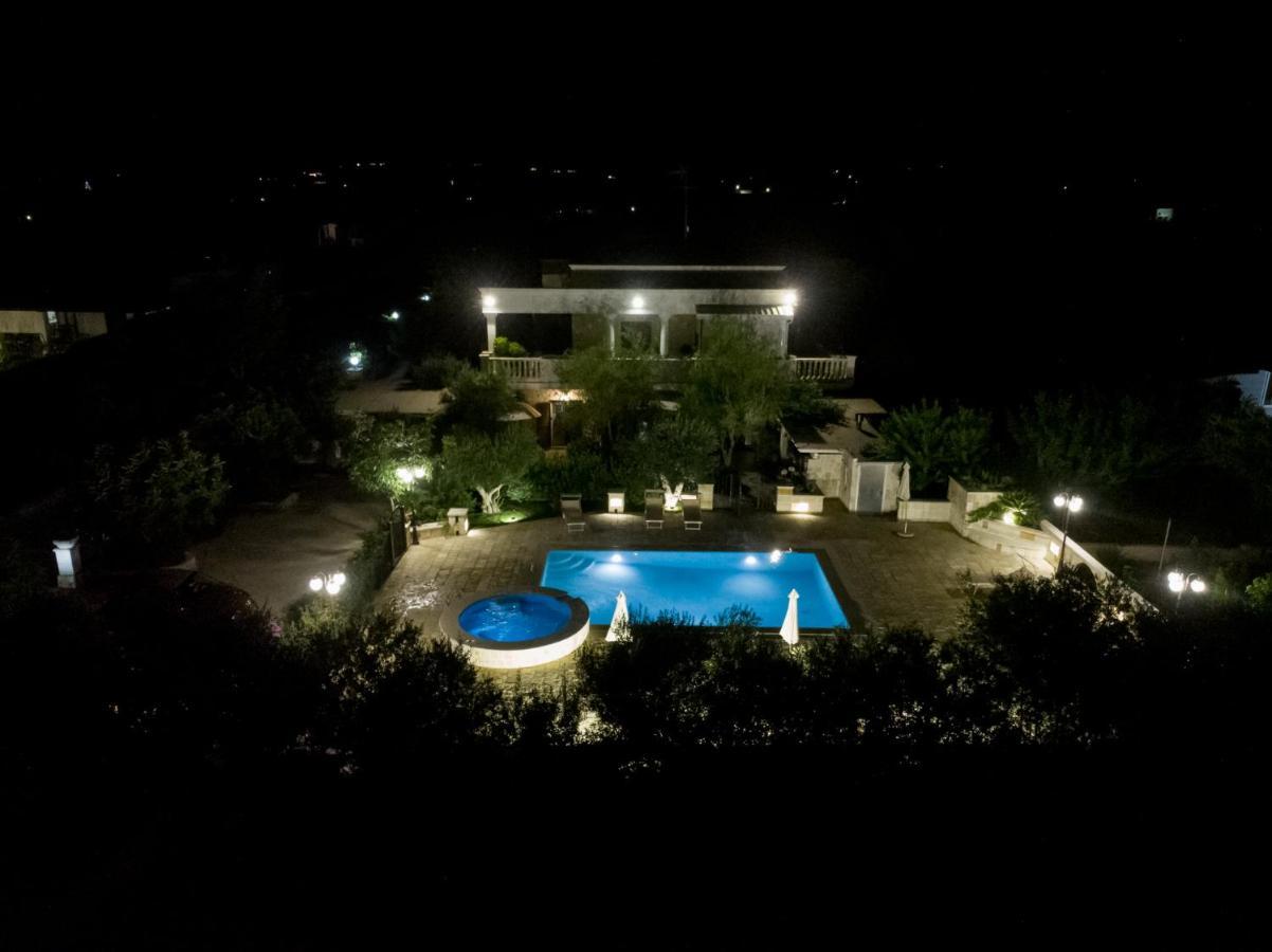 Appartamento Gardenia In Villa Mariella 奥斯图尼 外观 照片