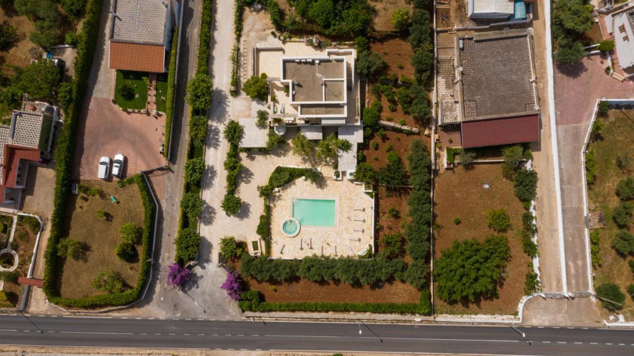 Appartamento Gardenia In Villa Mariella 奥斯图尼 外观 照片